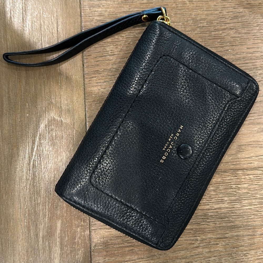 Marc Jacobs Black w/ gold hardware wristlet